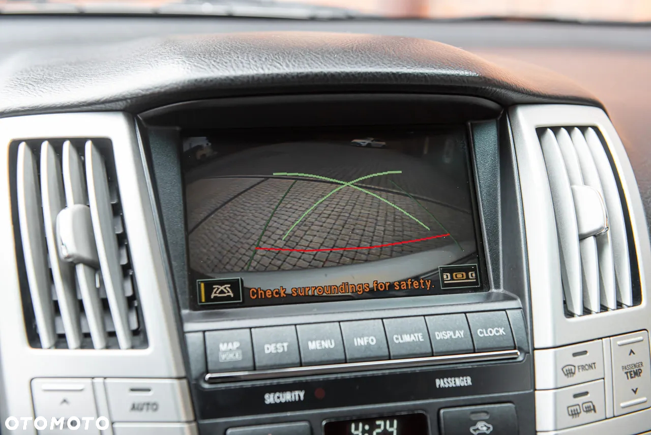 Lexus RX - 22