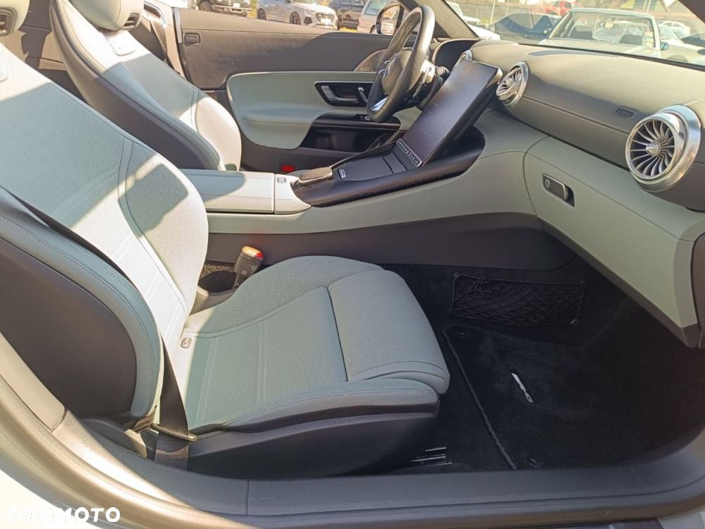 Mercedes-Benz SL - 31