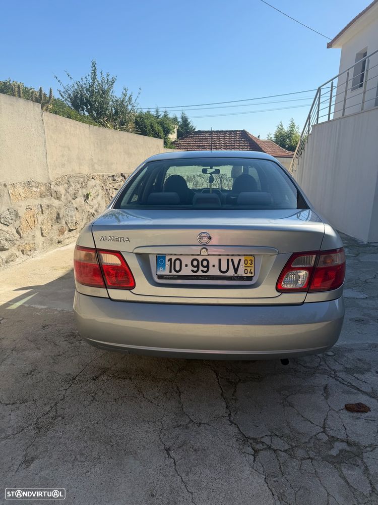 Nissan Almera - 4