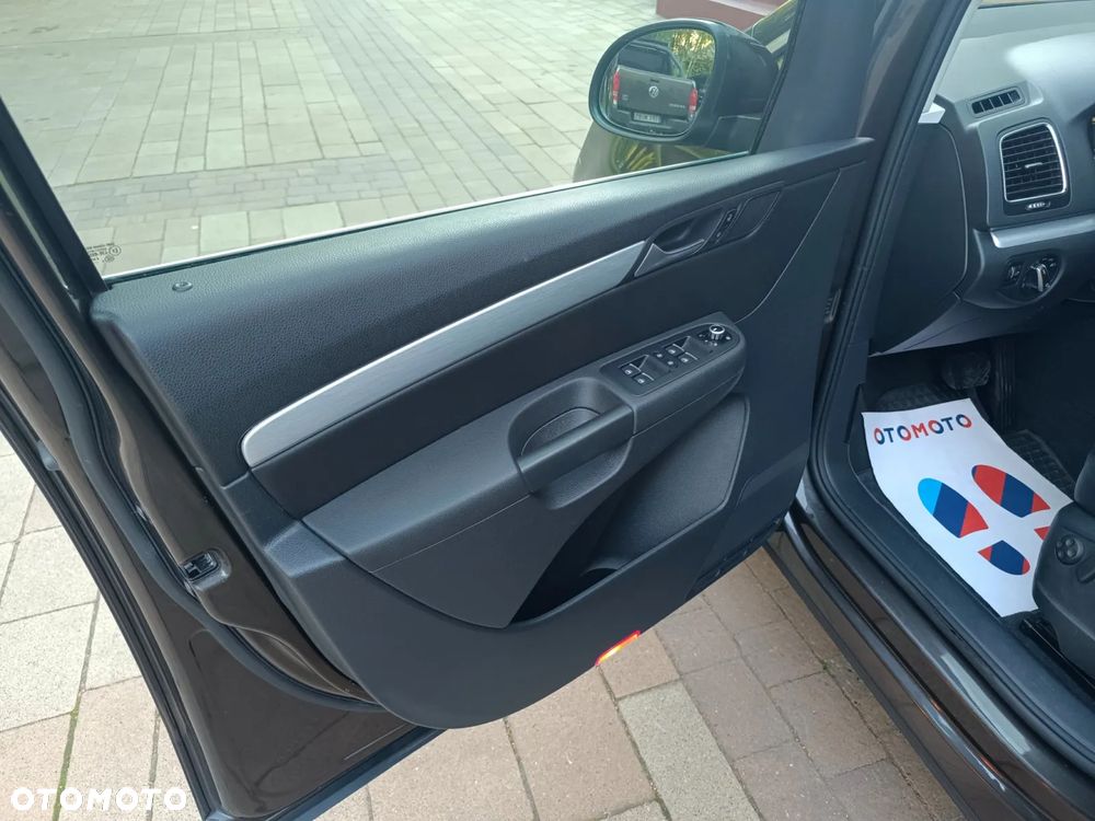 Volkswagen Sharan 2.0 TDI DSG BlueMotion Technology Highline - 21