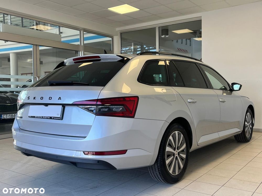 Skoda Superb 1.5 TSI Style DSG - 11