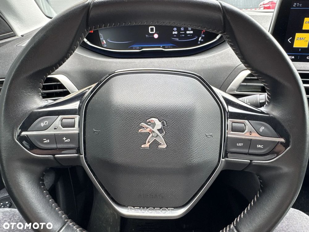 Peugeot 3008 1.2 PureTech GPF Allure S&S - 21