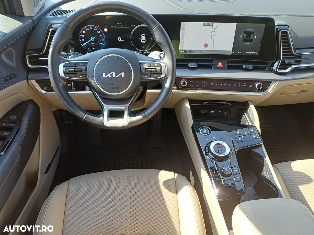 Kia Sportage 1.6 T-GDI MHEV 7DCT HP 4x4 Business Line - 13