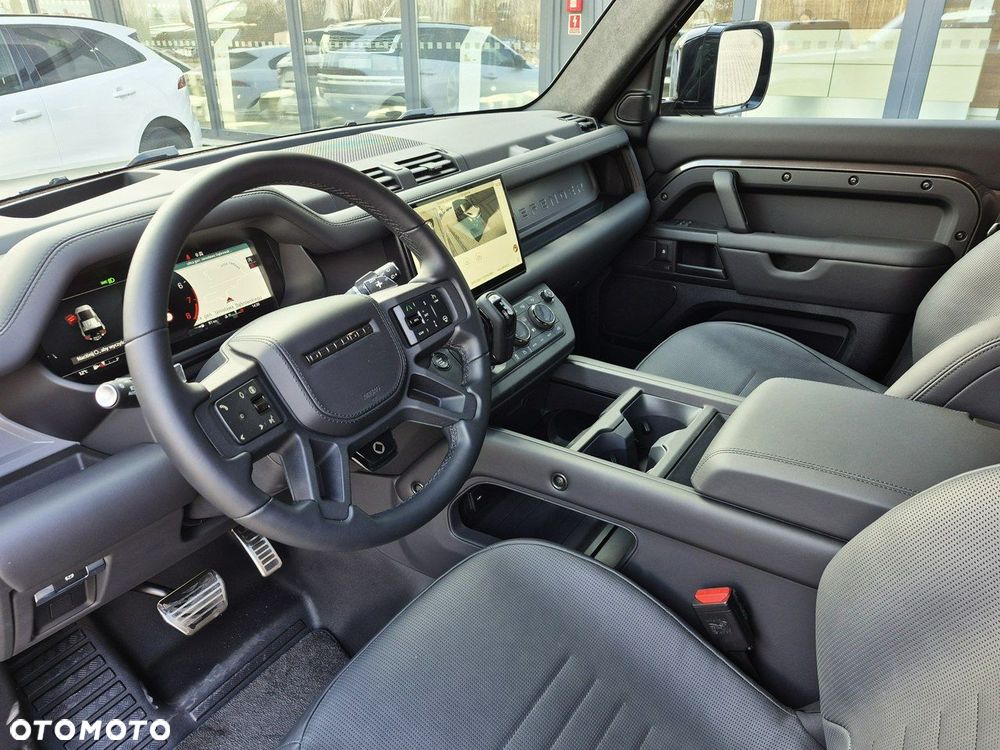 Land Rover Defender - 13