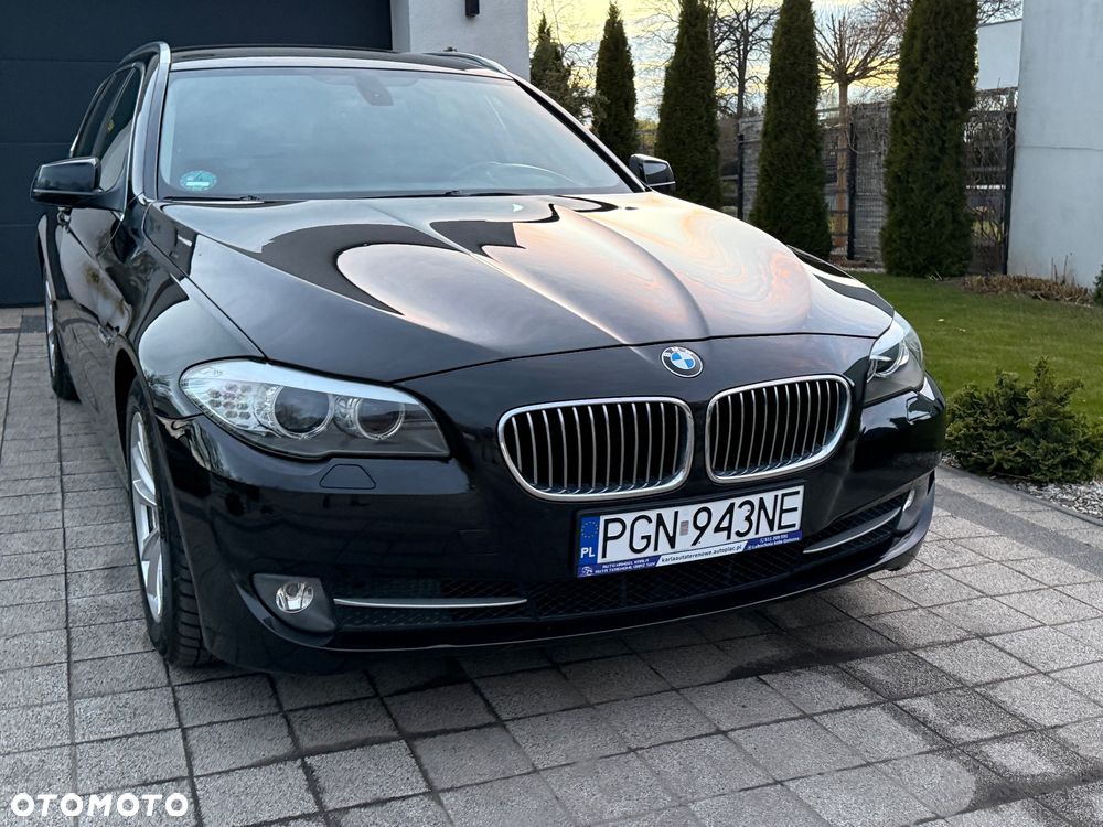 BMW Seria 5 520d Sport-Aut - 28