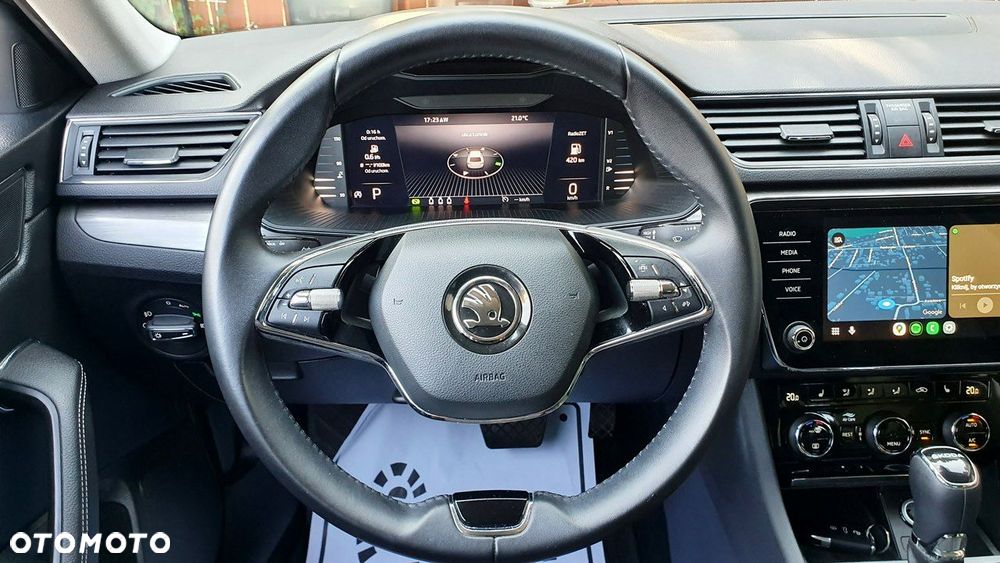 Skoda Superb 2.0 TDI SCR Style DSG - 22