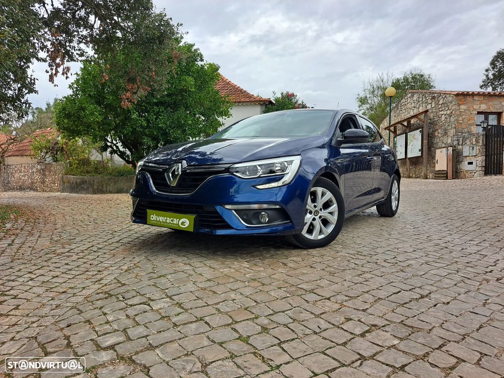 Renault Mégane TCe 140 GPF LIMITED - 11