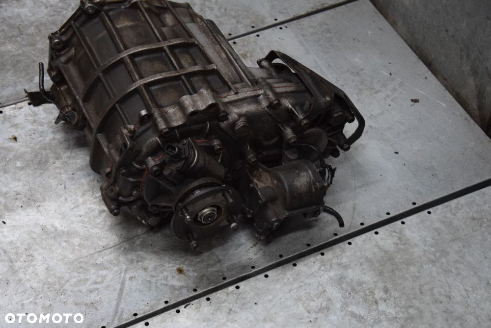 TOYOTA 4 RUNNER 3.0 TD REDUKTOR AUTOMAT - 6