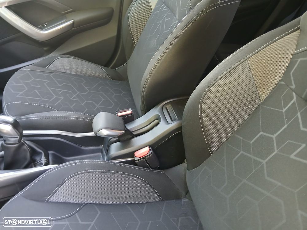 Peugeot 2008 1.2 PureTech Style - 9