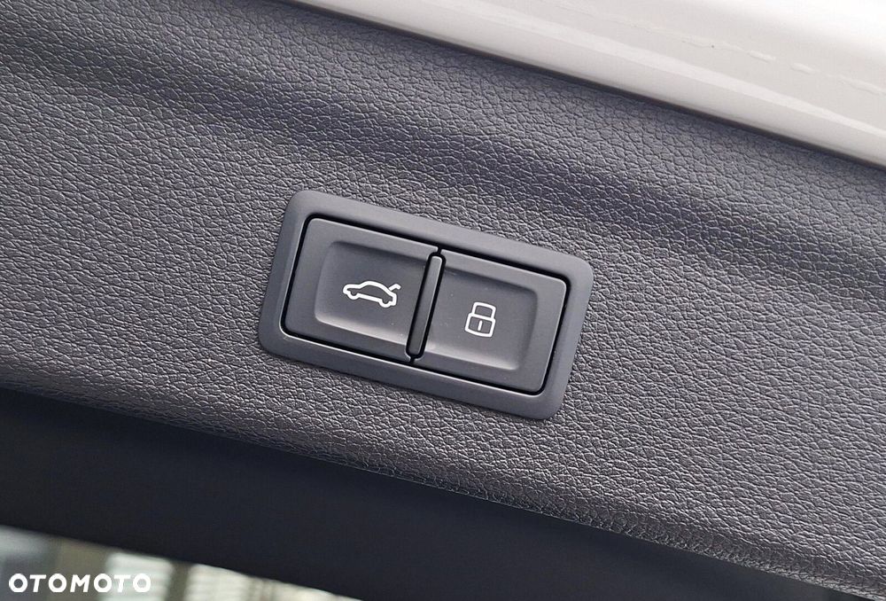 Audi Q3 35 TFSI S tronic - 22