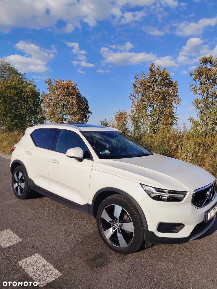 Volvo XC 40 D4 AWD Momentum Pro - 2