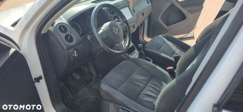 Volkswagen Tiguan - 9