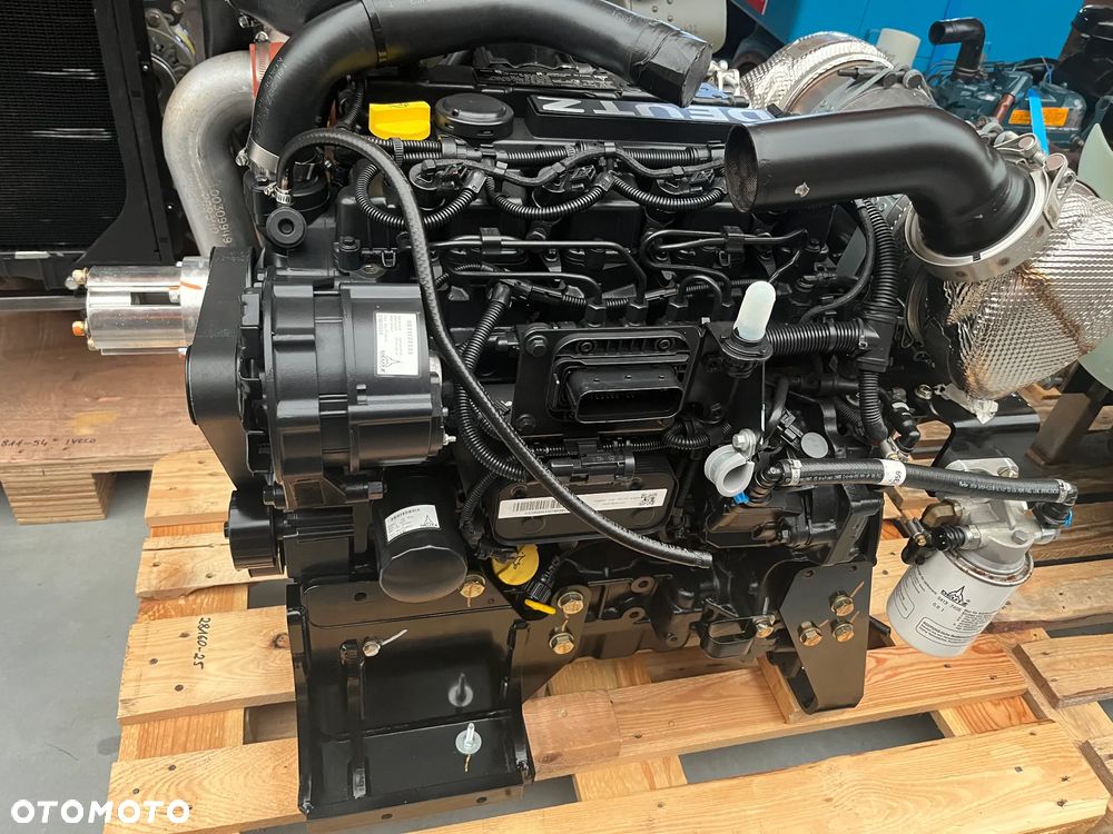 SILNIK DEUTZ TD 2.9 L4 28454netto - 11