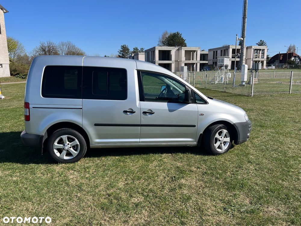 Volkswagen Caddy - 2
