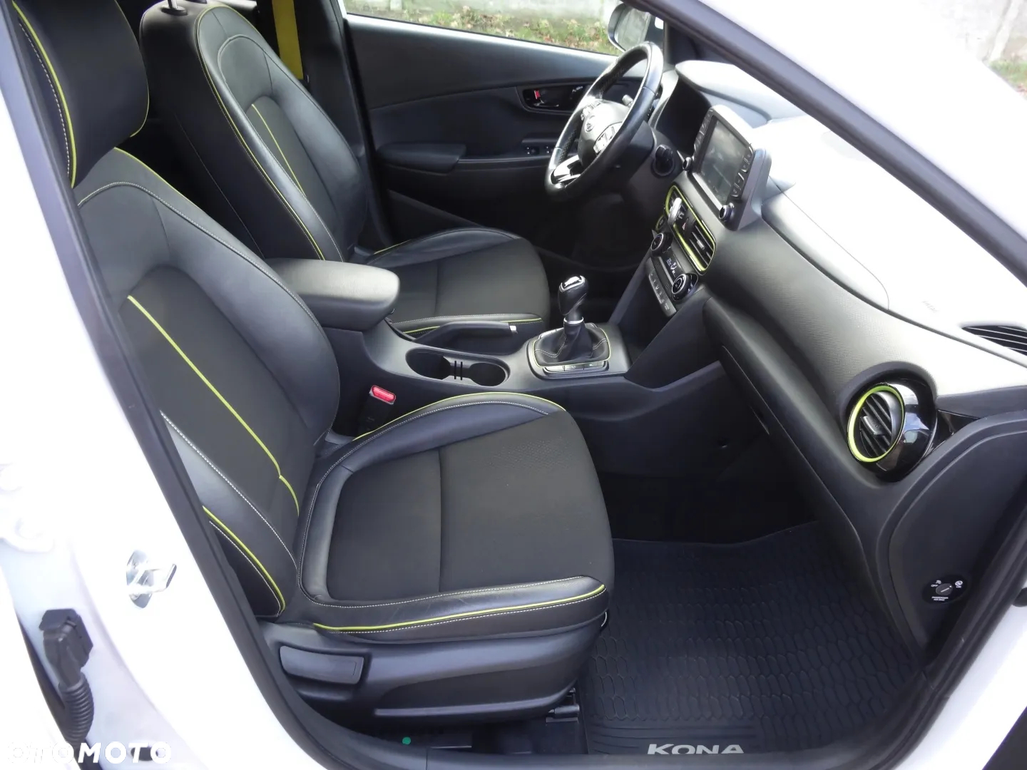 Hyundai Kona 1.0 T-GDI Premium - 25
