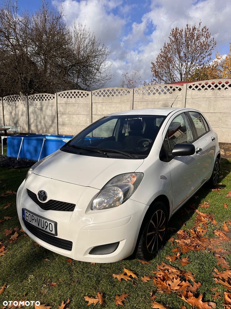 Toyota Yaris 1.33 Luna - 2