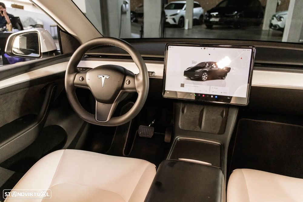 Tesla Model Y Tração Traseira - 20