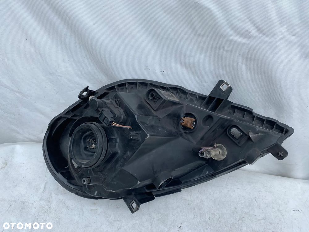 lampa ford ecosport lift H4 led lewa eu cała - 3