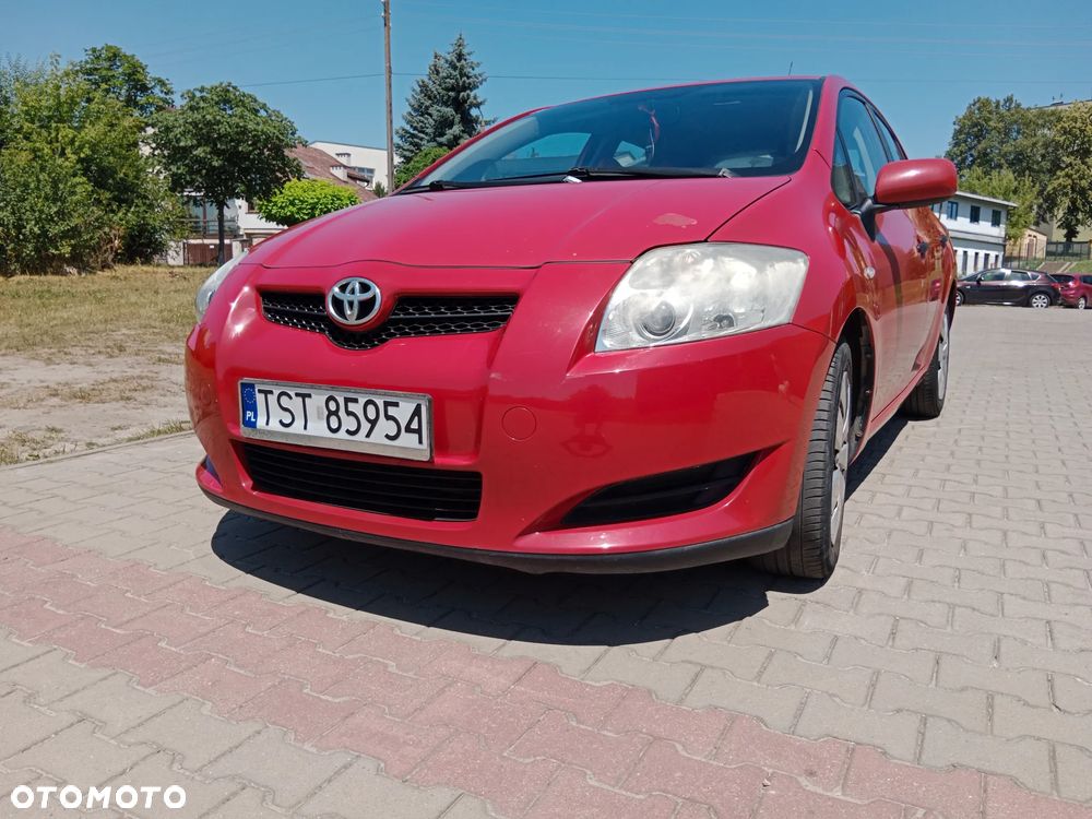 Toyota Auris 1.4 VVT-i - 1