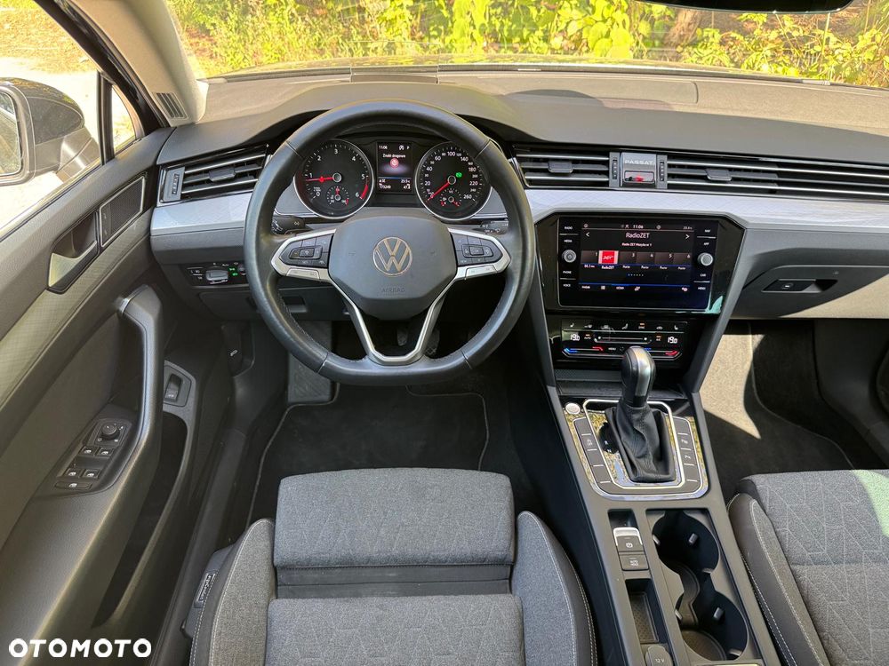 Volkswagen Passat 2.0 TDI SCR Style DSG - 19