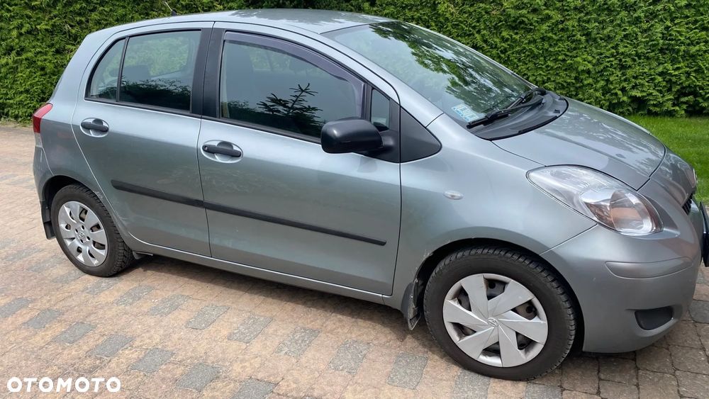 Toyota Yaris 1.33 Luna - 6