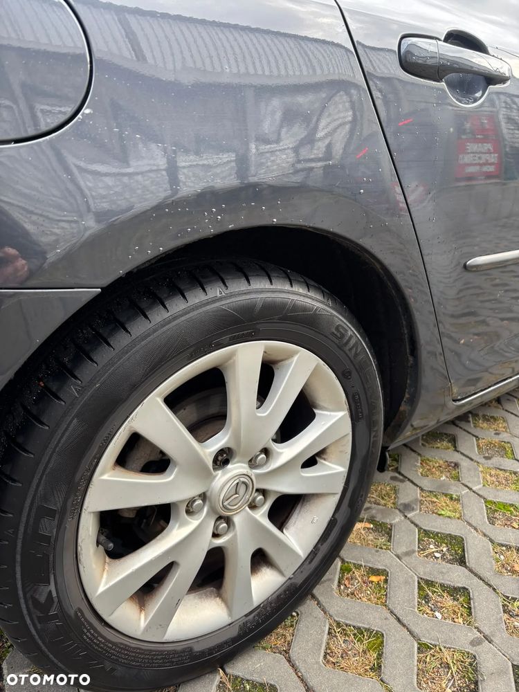 Mazda 3 - 7