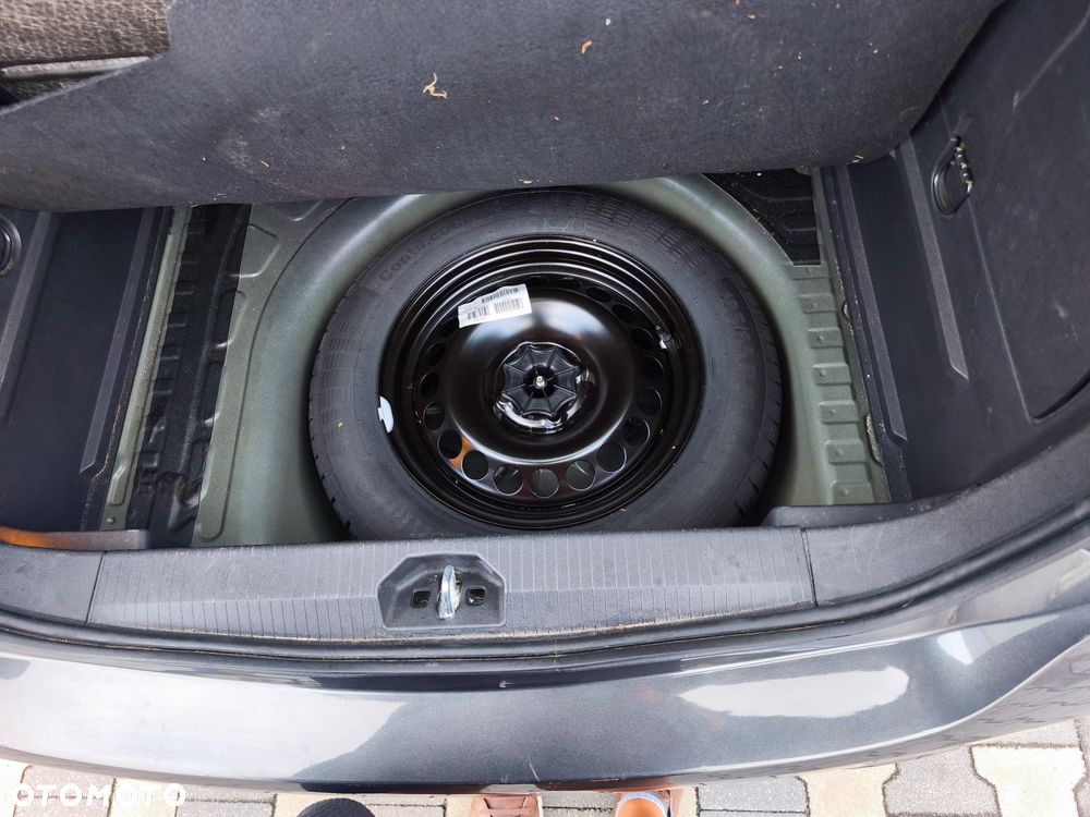 Opel Corsa 1.4 Cosmo S&S Easytronic - 28