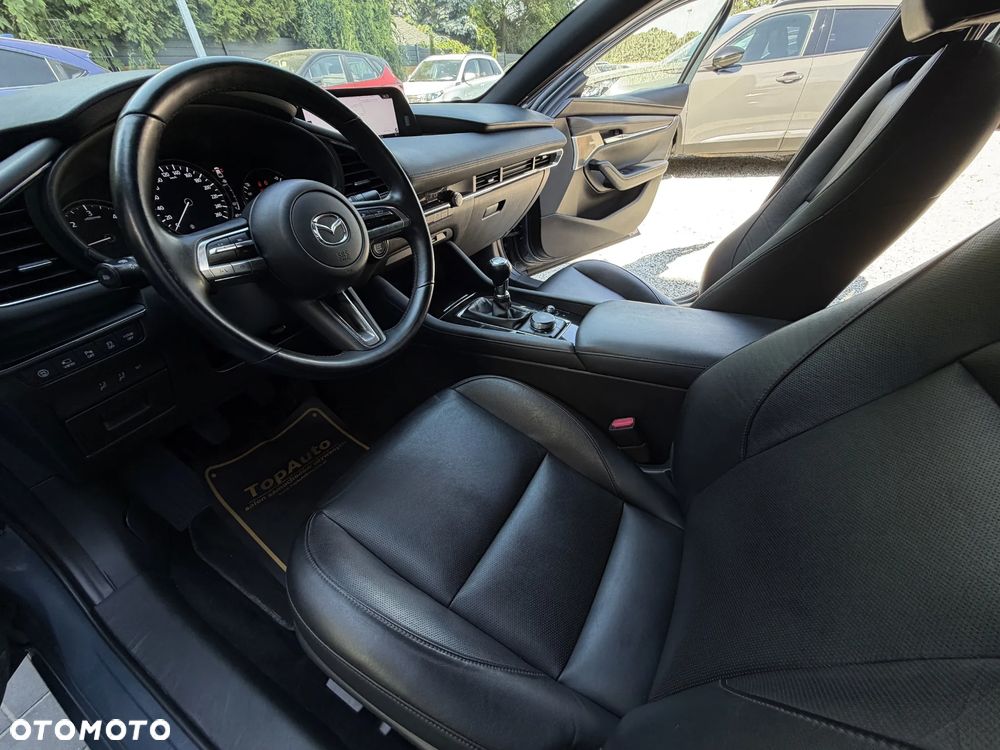 Mazda 3 SKYACTIV-D 1.8 - 18
