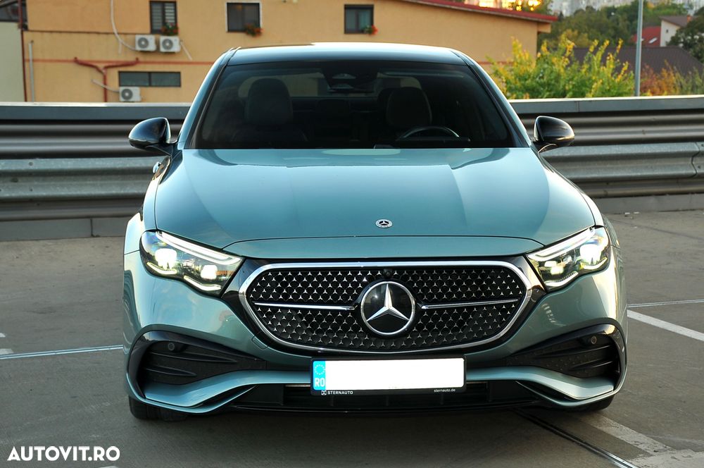 Mercedes-Benz E 400 4MATIC PHEV - 14