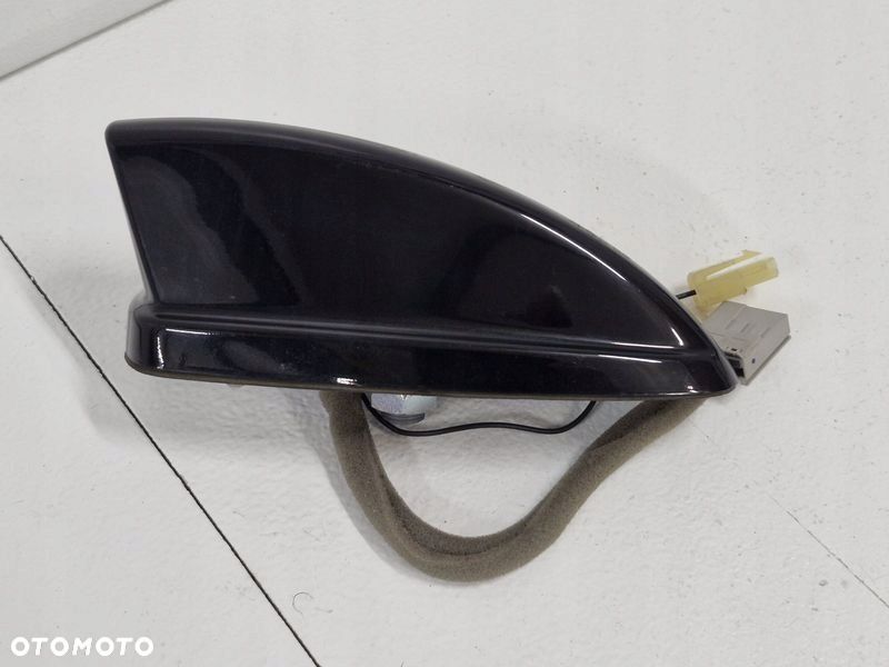 SSANGYONG REXTON IV 4 G4 17- ANTENA DACHOWA PODSTAWA REKIN PŁETWA - 1
