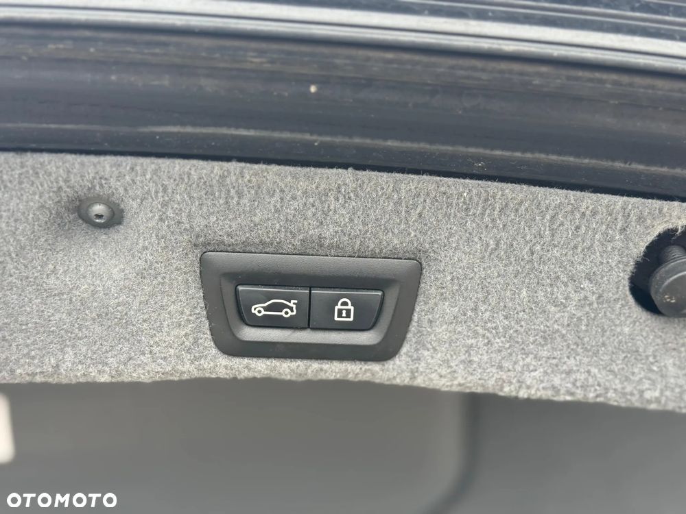 BMW Seria 7 750d xDrive - 25