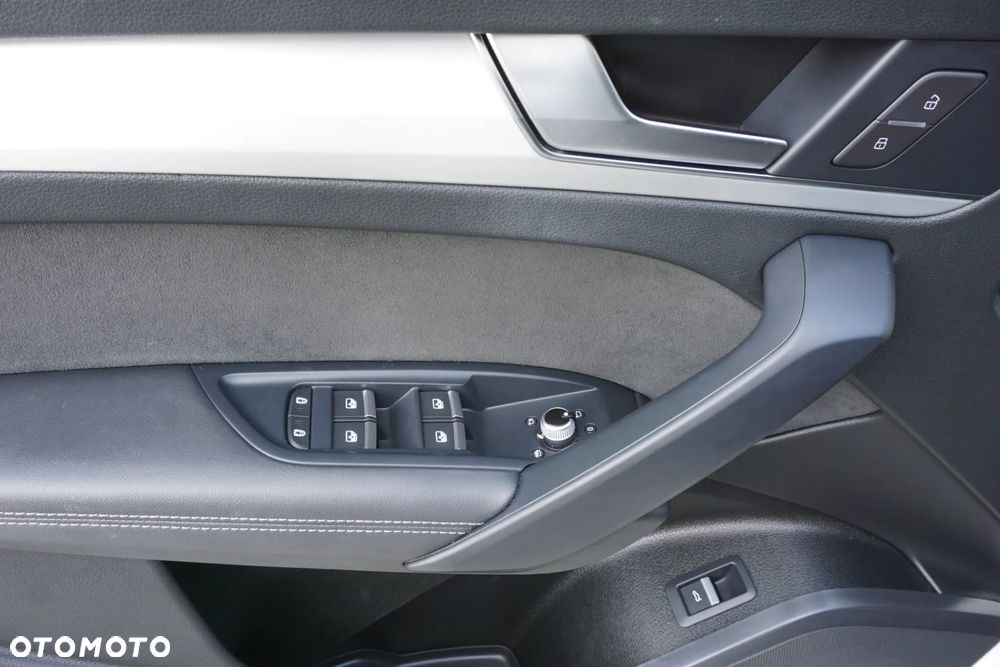 Audi SQ5 TDI Quattro Tiptronic - 24