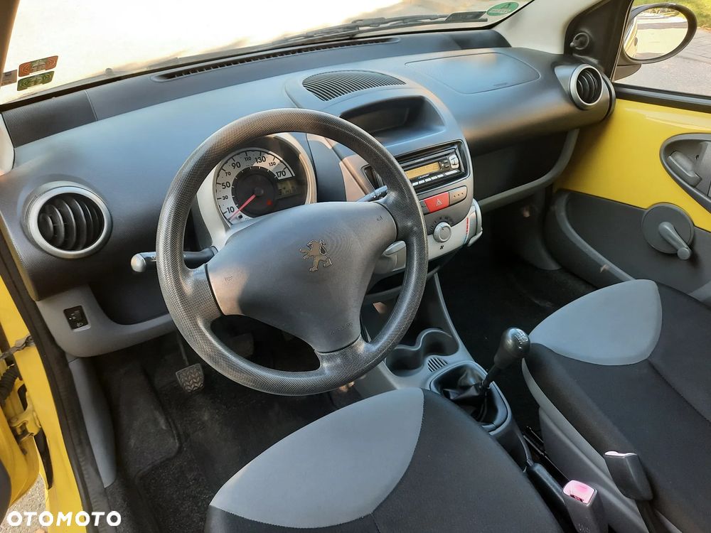 Peugeot 107 70 Filou - 12