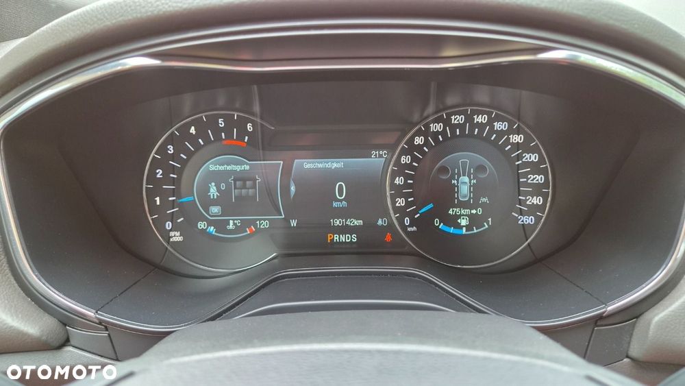 Ford Mondeo - 28
