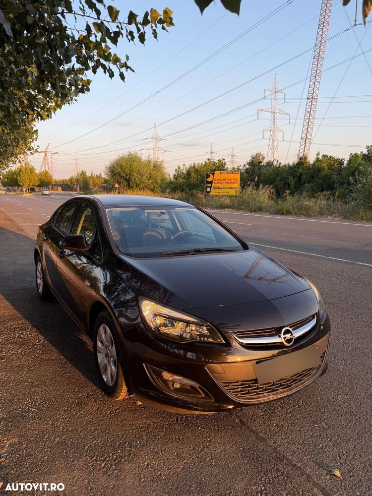 Opel Astra - 2