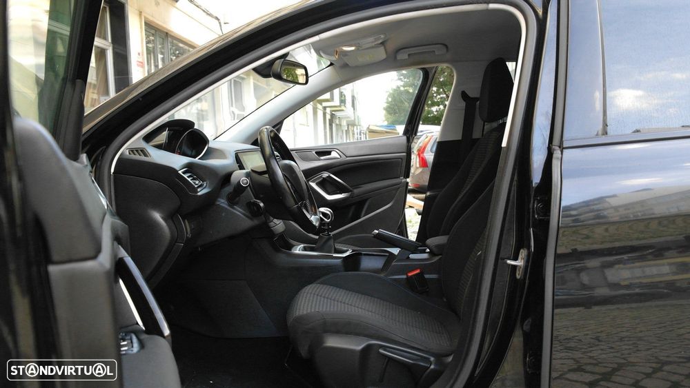 Peugeot 308 1.2 PureTech Active - 38