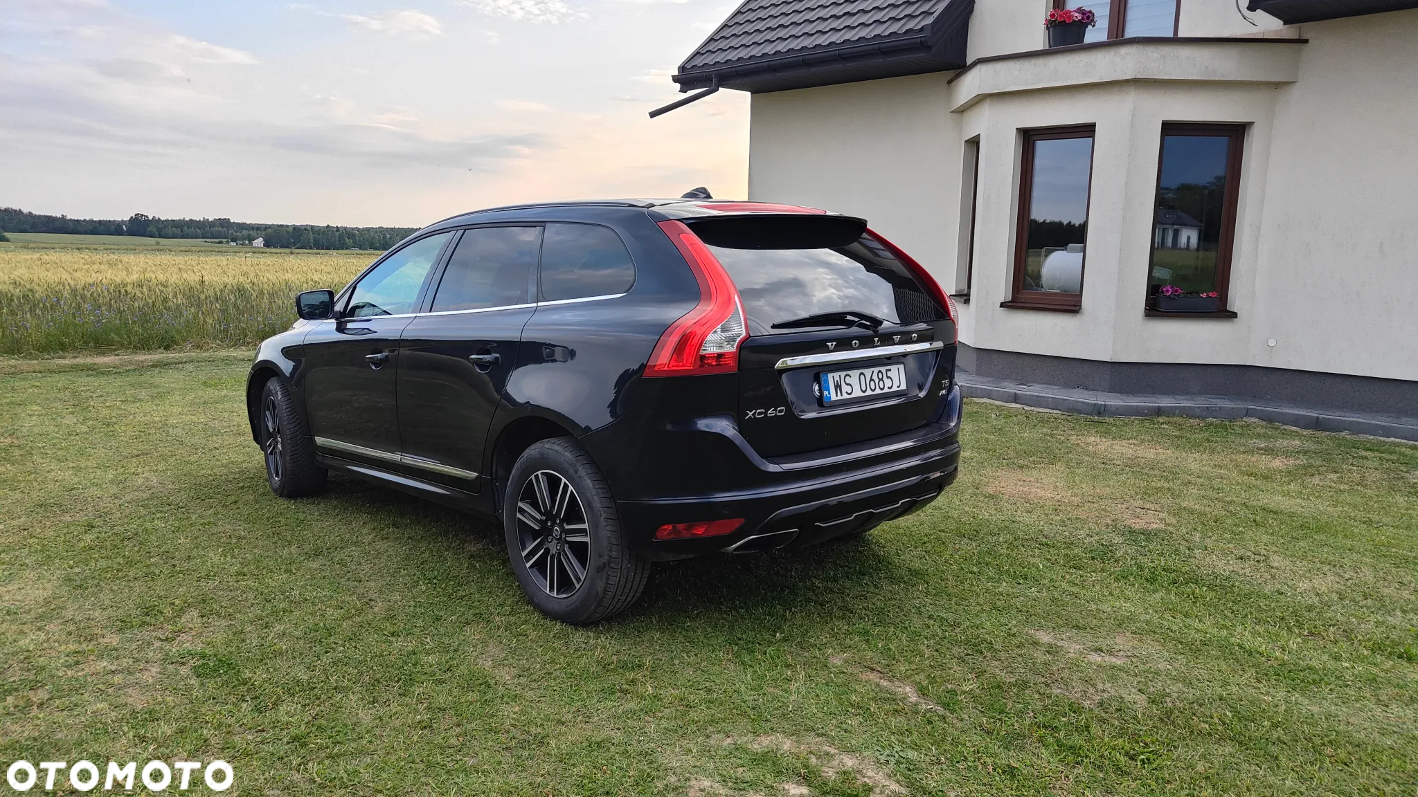 Volvo XC 60 T5 Drive-E R-Design Summum - 4