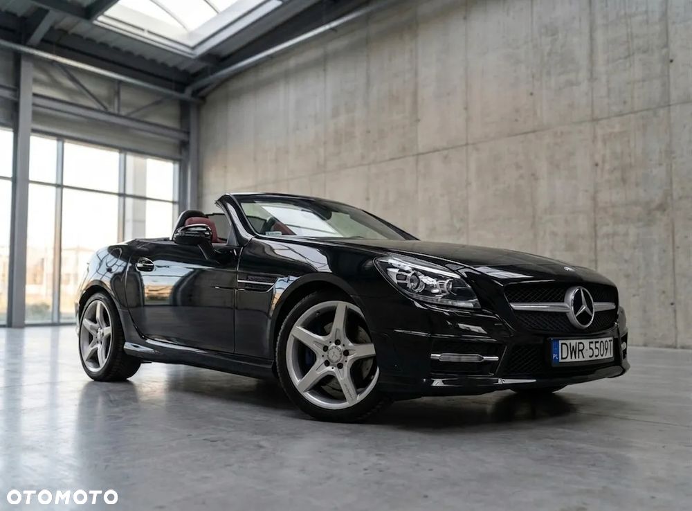 Mercedes-Benz SLK 350 (BlueEFFICIENCY) 7G-TRONIC - 3