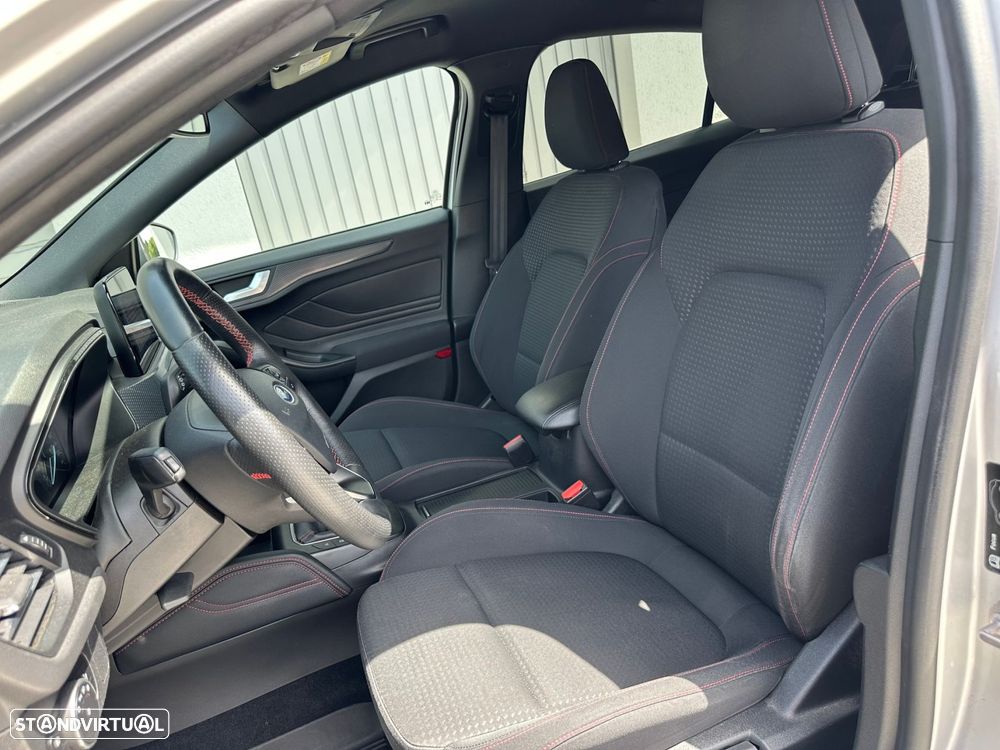 Ford Focus 1.5 TDCi EcoBlue ST-Line - 17