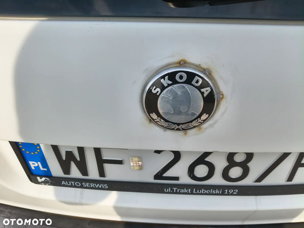 Skoda Octavia 2.0 TDI Elegance DSG - 12