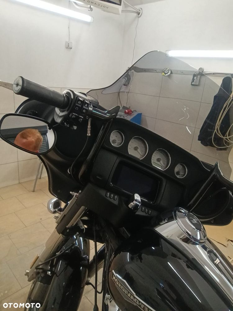 Harley-Davidson Touring Street Glide - 5