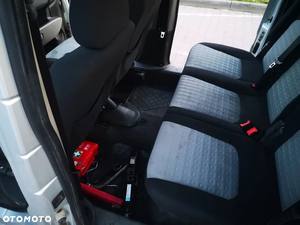 Fiat Doblo - 11
