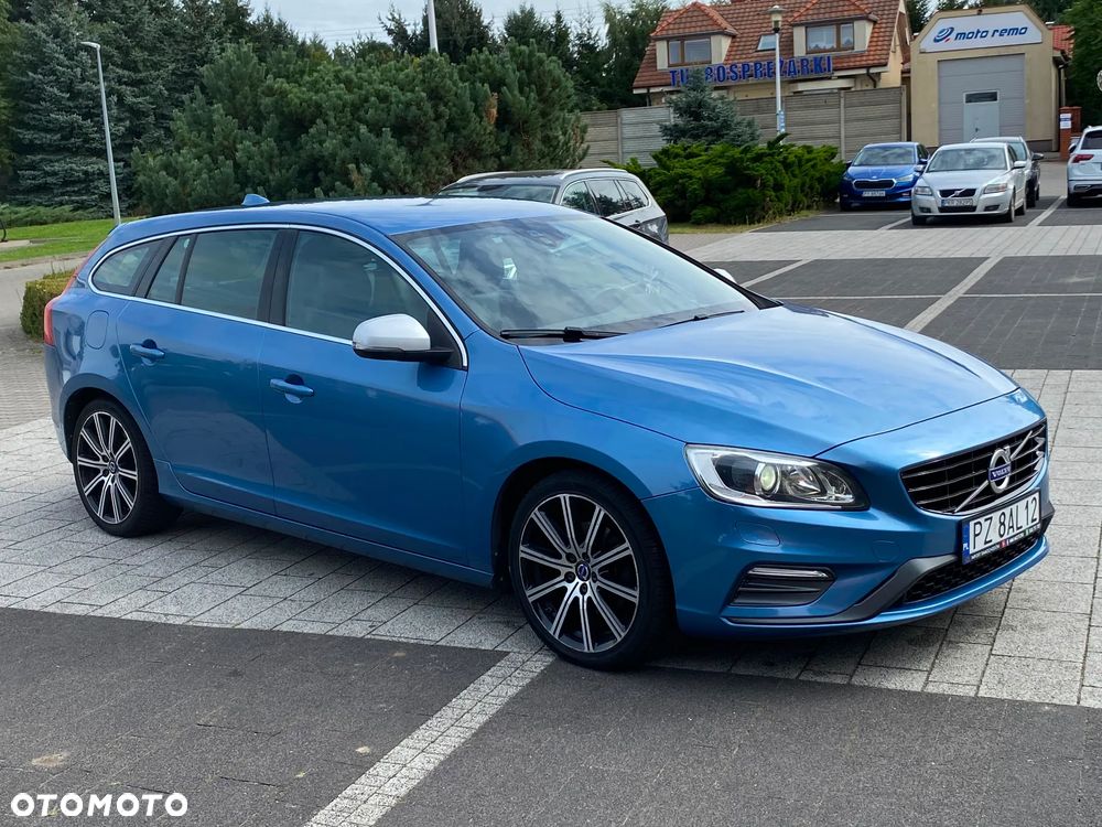 Volvo V60 D2 Drive-E R-Design Momentum - 4