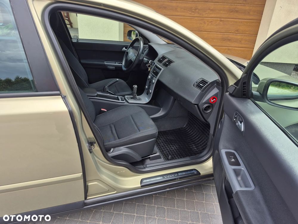 Volvo S40 1.6D Momentum - 14