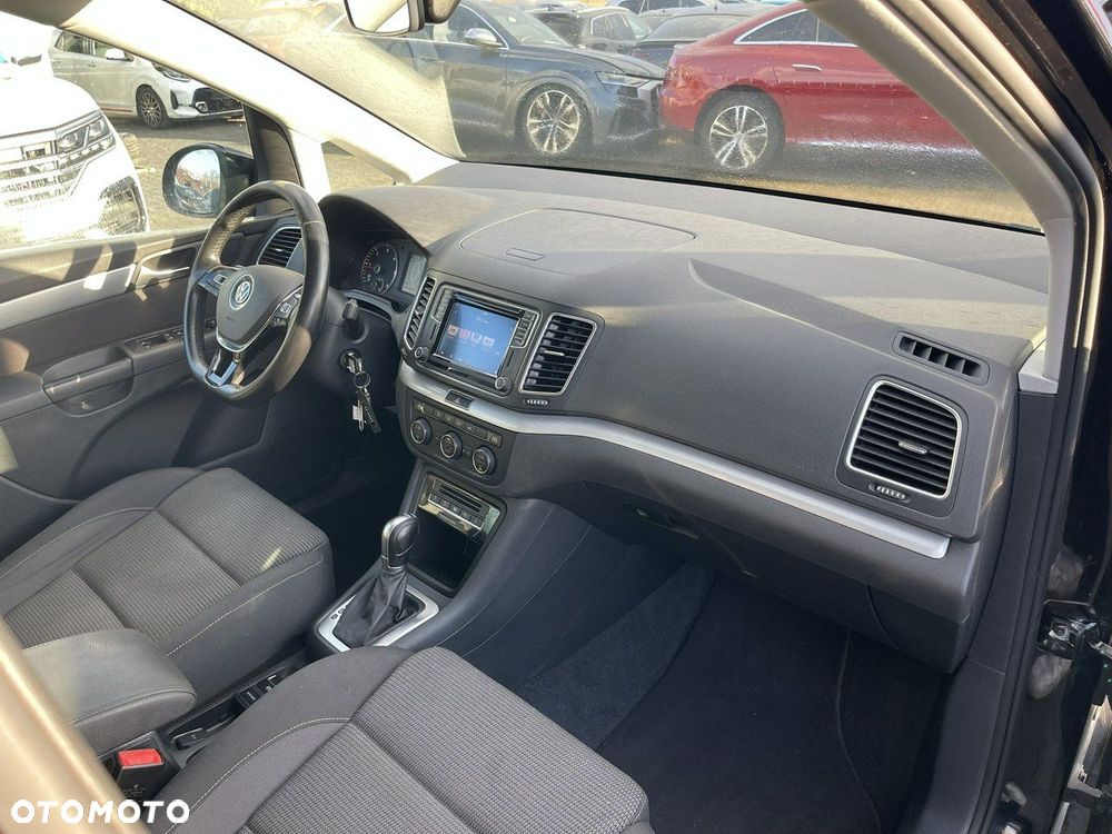 Volkswagen Sharan 2.0 TDI BMT Comfortline DSG - 11
