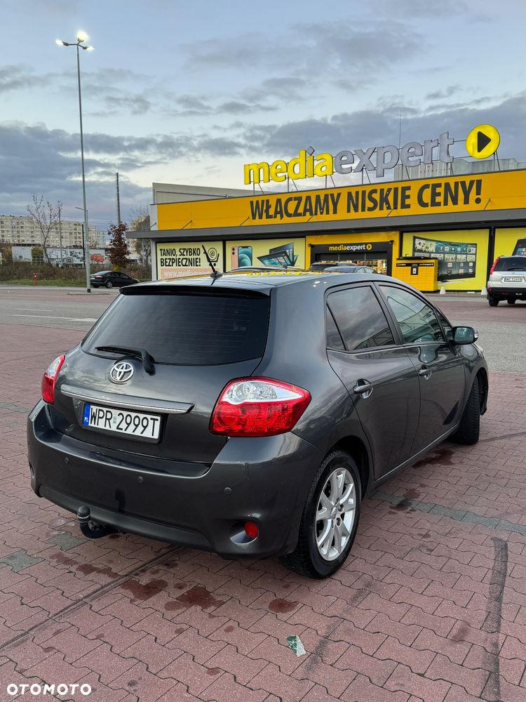 Toyota Auris 1.6 Sol - 6
