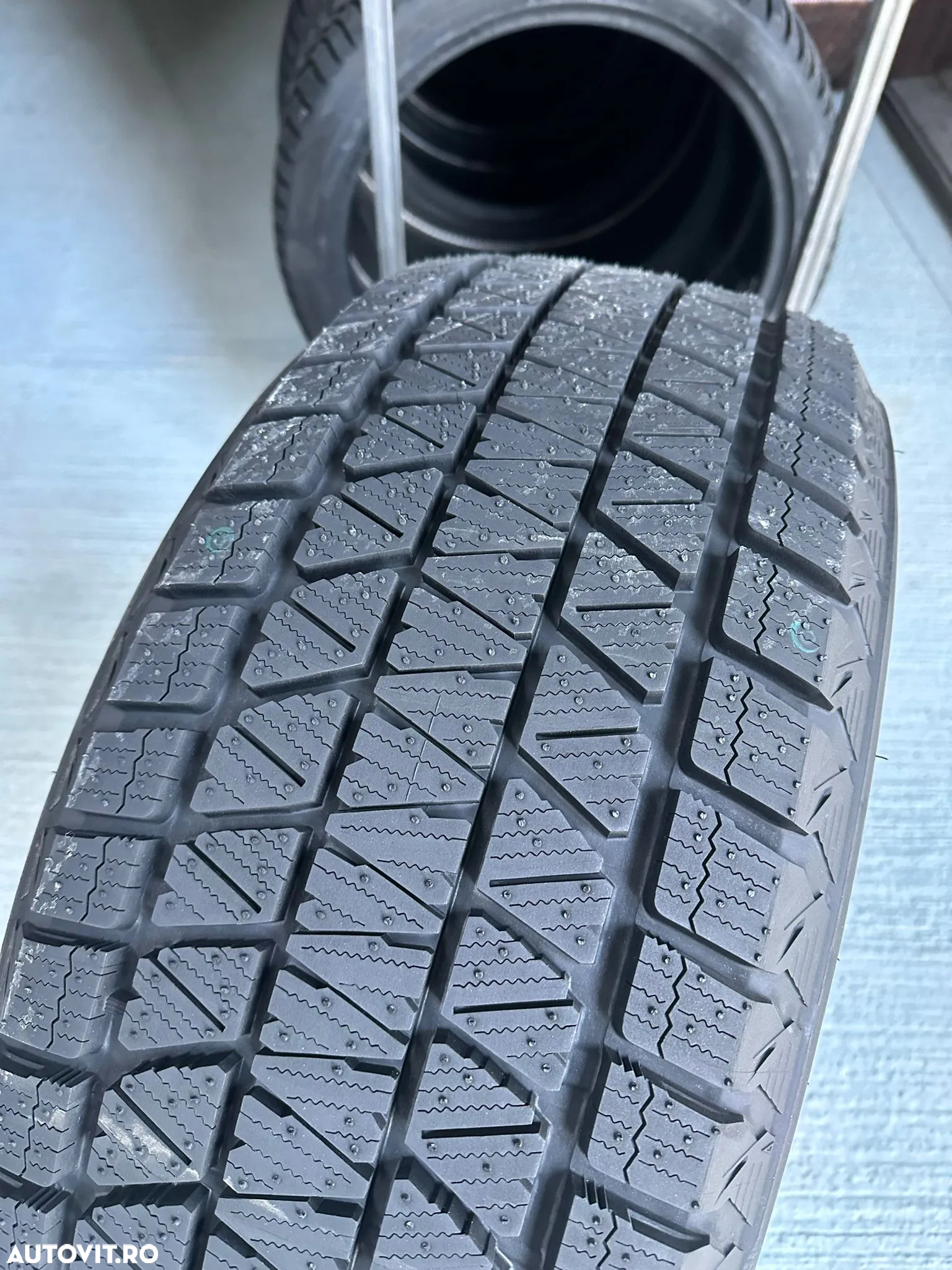 Anvelope noi de iarna 275/55 R19 Bridgestone DM-V3 111T - 2