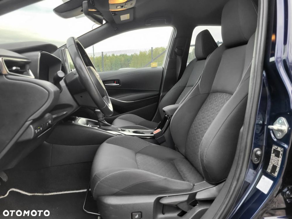 Toyota Corolla 1.8 Hybrid Comfort - 19