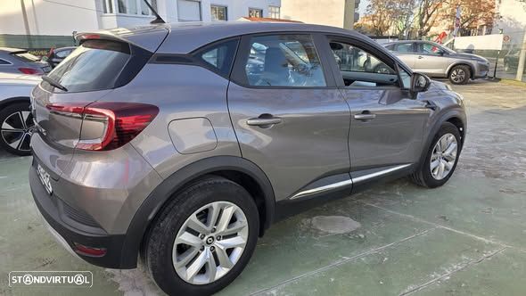 Renault Captur 1.0 TCe Exclusive - 4