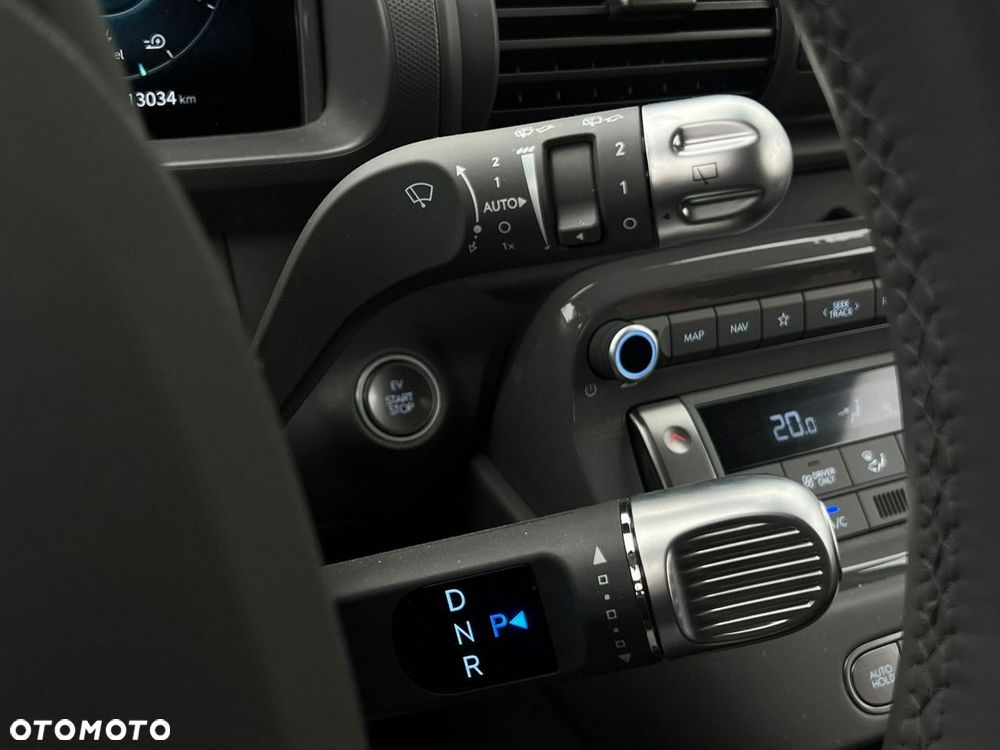 Hyundai Inster 49kWh Cross Smart - 24